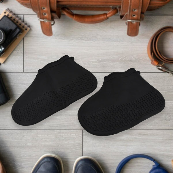 17981 Non-Slip Silicone Rain Reusable Anti skid Waterproof Fordable Boot Shoe Cover (Small Size/ 1 Pair)